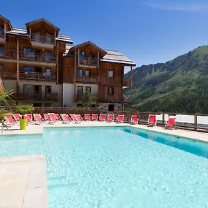 Appart hôtel Résidence Club Mmv Le Hameau Des Airelles ****, Montgenèvre