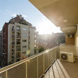 vivaldi-apartments-budapest.inbudapesthotels.com/